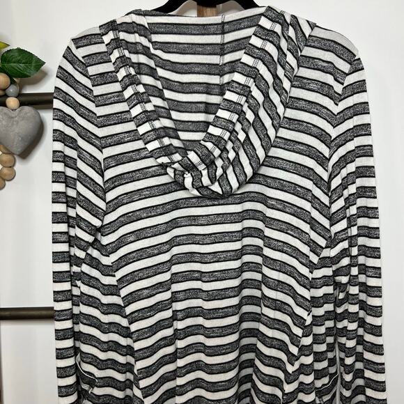 Vince Camuto Long Sleeve Lighweight Black White Cardigan Hoodie‎ Size Medium - Picture 6 of 8